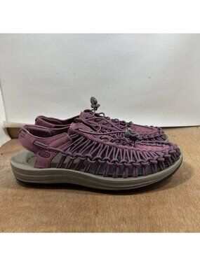 Keen Sandals Uneek Women Size 10.5 Waterproof Multicolor Outdoor 1014113 Bungee